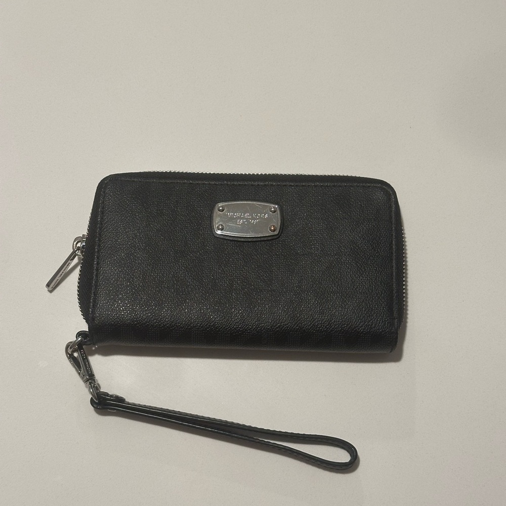Michael Kors Black Wristlet Wallet